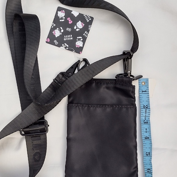 NWT Hello Kitty TINY Black Nylon with Pink Bow Crossbody Purse - Picture 4 of 7